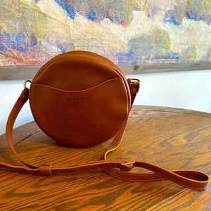 Portland Leather Honey Circle Crossbody